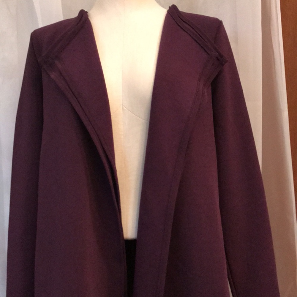 Worthington woman’s medium long sleeve blazer EUC